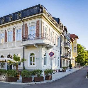 Promenade (adults Only) Hotel